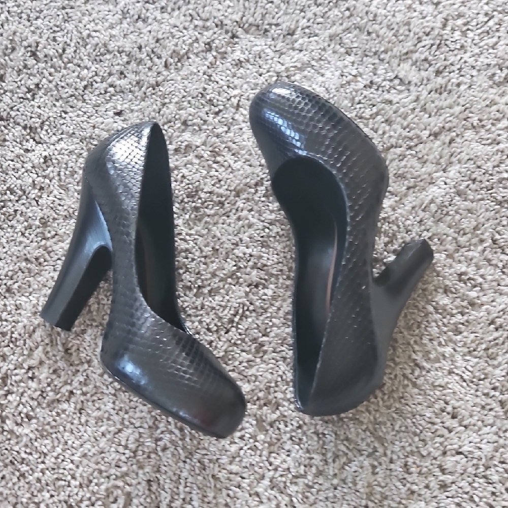 Bottega Veneta Italian Black Leather Pumps Heels 36